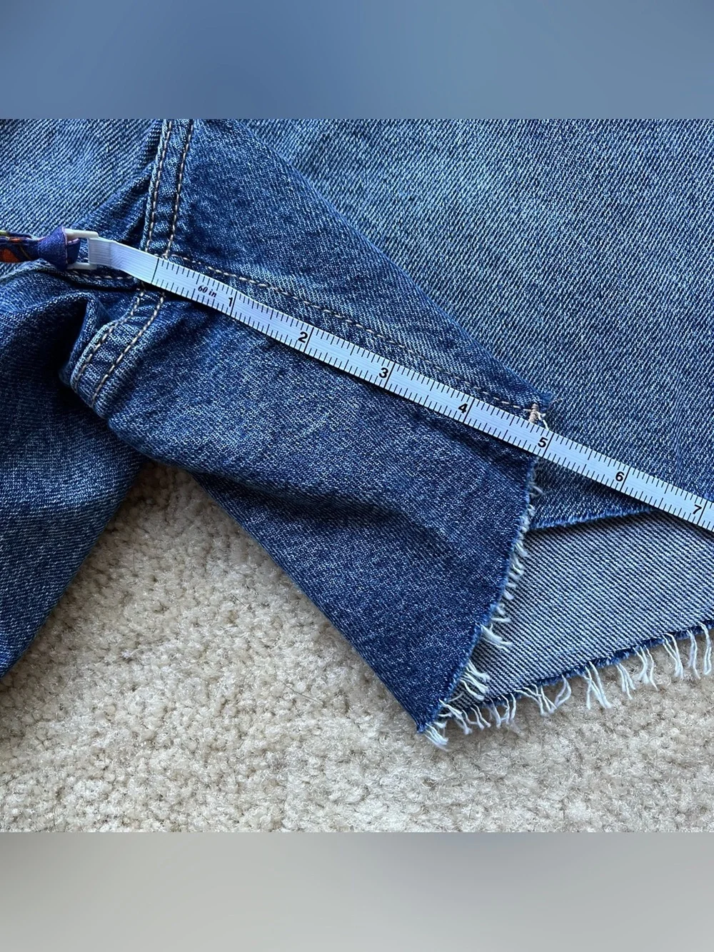 NWT Old Navy High Rise Baggy Distressed Denim Shorts - Size 14 - 100% Cotton